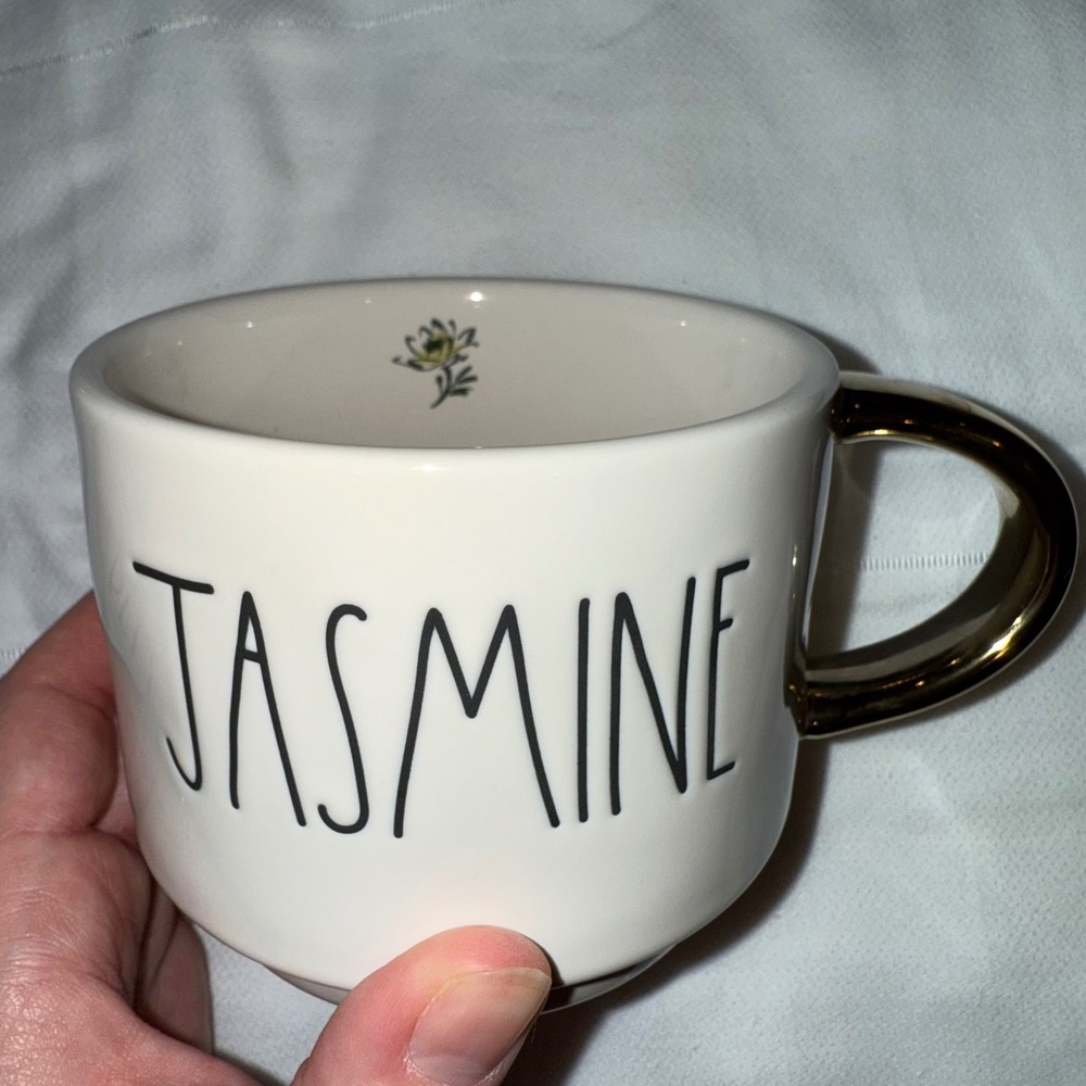 Rae Dunn Jasmine Princess Mug Gold Handle Disney‎ Artisan Collection dinaey set